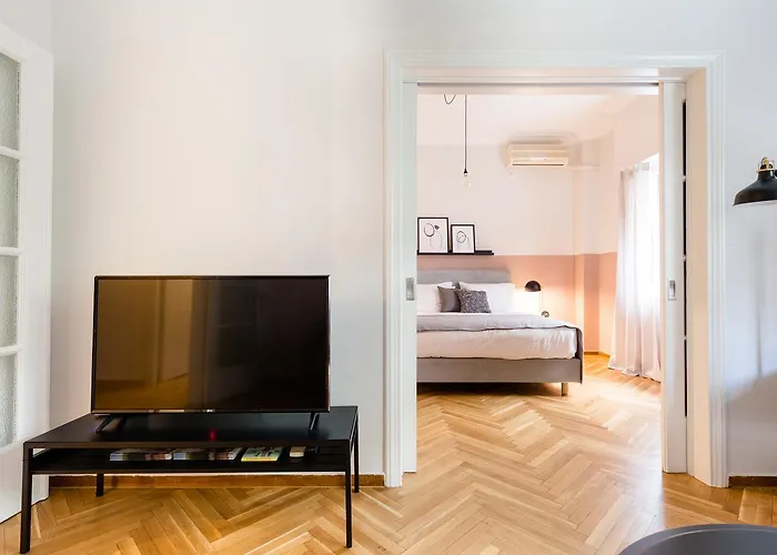 Acropolis Heart 2Bd Apartment In Plaka By Upstreet