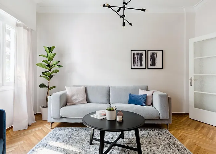 Acropolis Heart 2Bd Apartment In Plaka By Upstreet