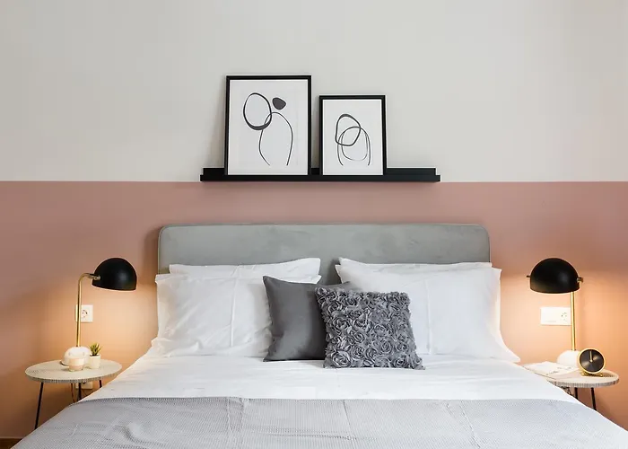 Acropolis Heart 2Bd Apartment In Plaka By Upstreet
